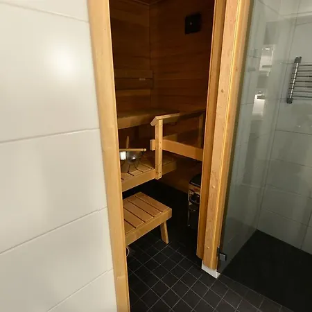 Forenom Serviced Pyynikki Apartment